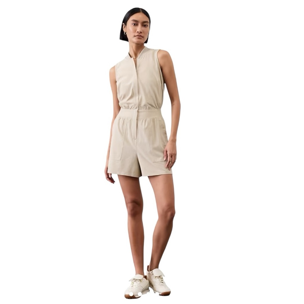 NWT Athleta Brooklyn Utility Romper in Ecru - 4 TALL